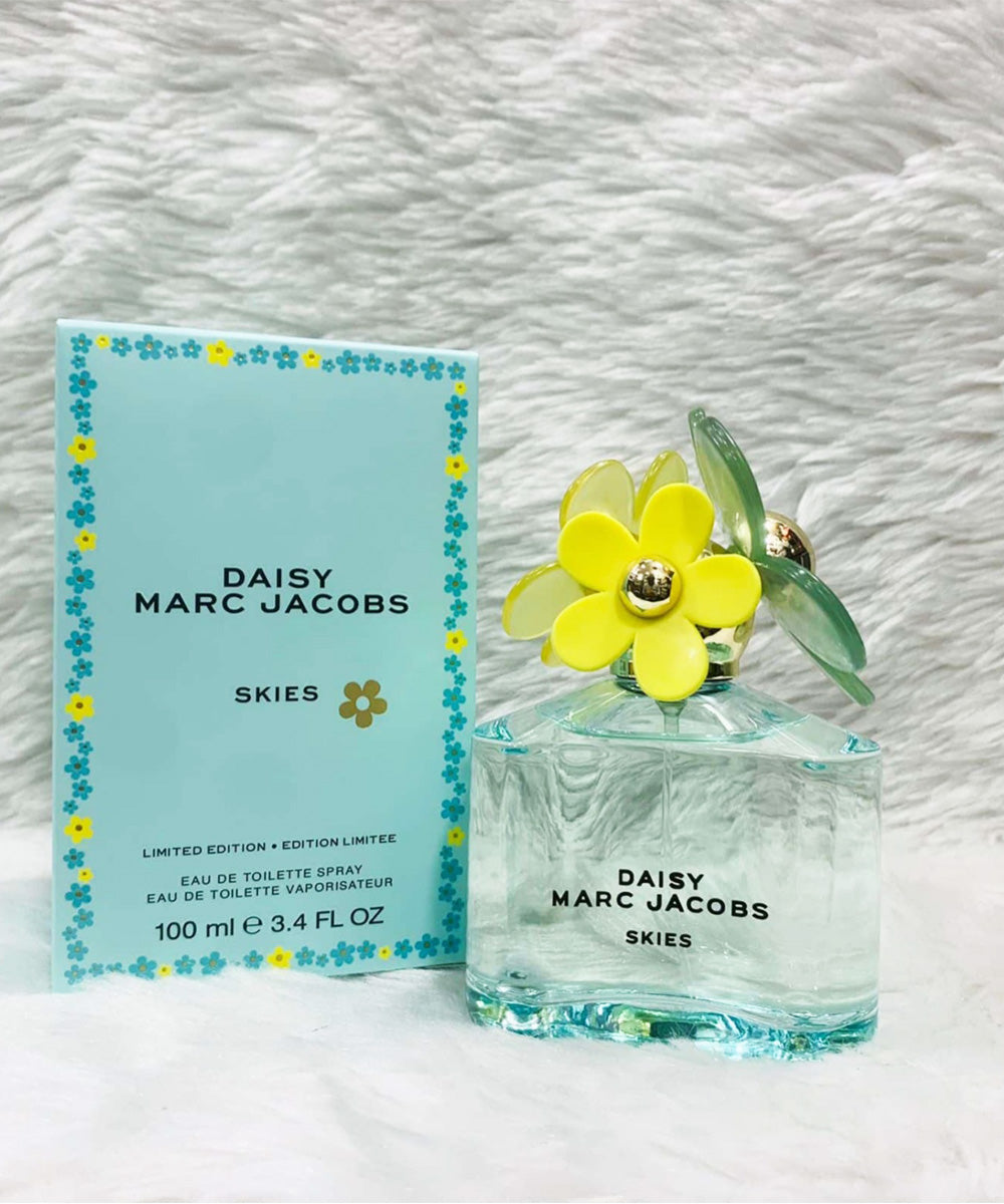 Marc Jacobs Skies